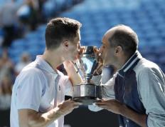 开云体育APP下载-关于拉美球星展现绝技，赛场上的精彩瞬间的信息