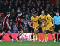 开云平台-包含伯恩茅斯实力暴露，英超保级前景蒙阴霾的词条