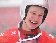 开云体育APP下载-瑞士滑雪选手造就传奇，传承精神