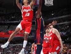 开云体育中国-火箭主场战胜灰熊，止住连败