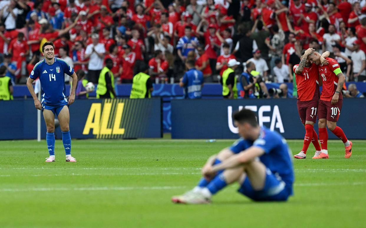 开云下载-包含国际足球备战赛事猛料,欧预赛从容备战欧锦赛的词条