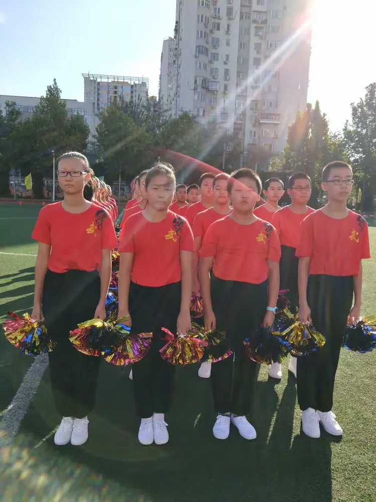 开云下载-民生共和国跳高选手实力非凡,赢得掌声