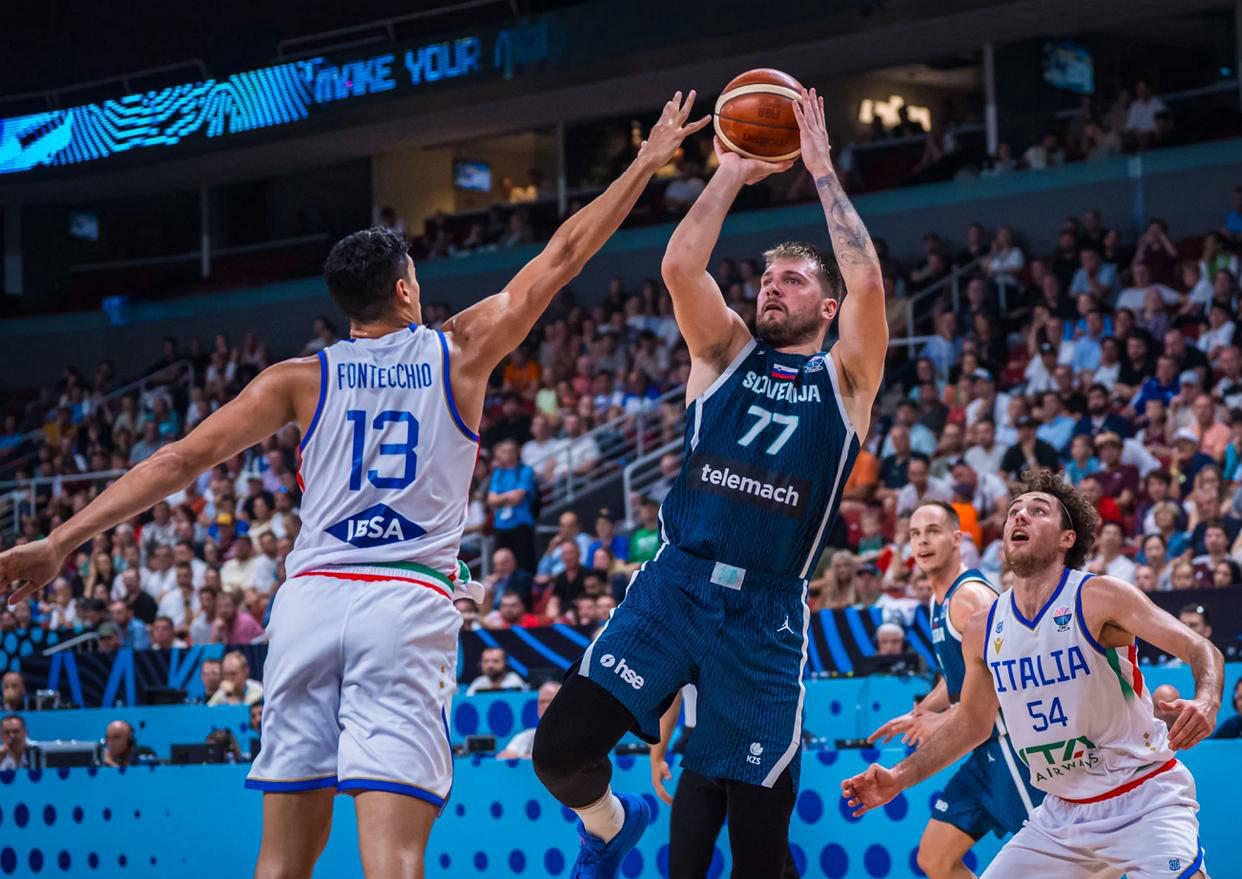 开云体育app-斯洛文尼亚男子篮球队赢得胜利,晋级