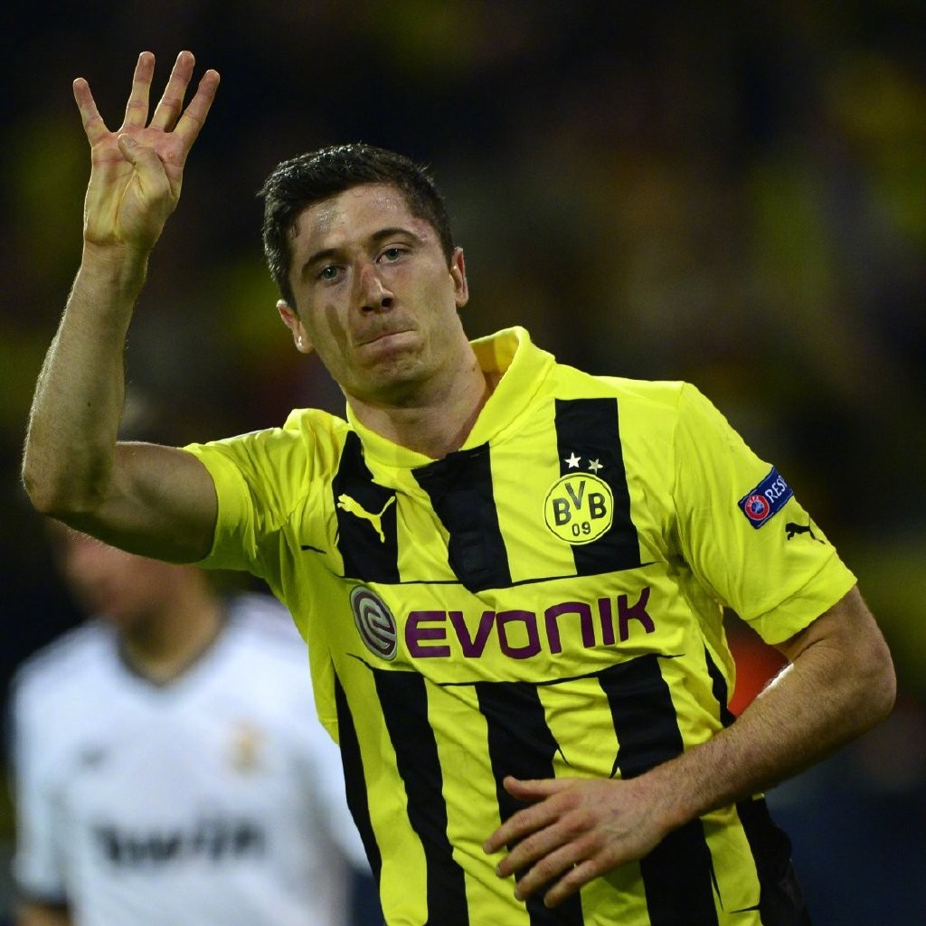 开云APP-包含多特蒙德碾压比利时,法比尼奥惊艳四座的词条