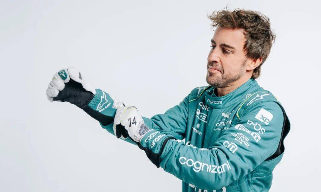 开云体育平台APP-梅赛德斯横扫阿斯顿马丁，阿隆索状态火热的简单介绍