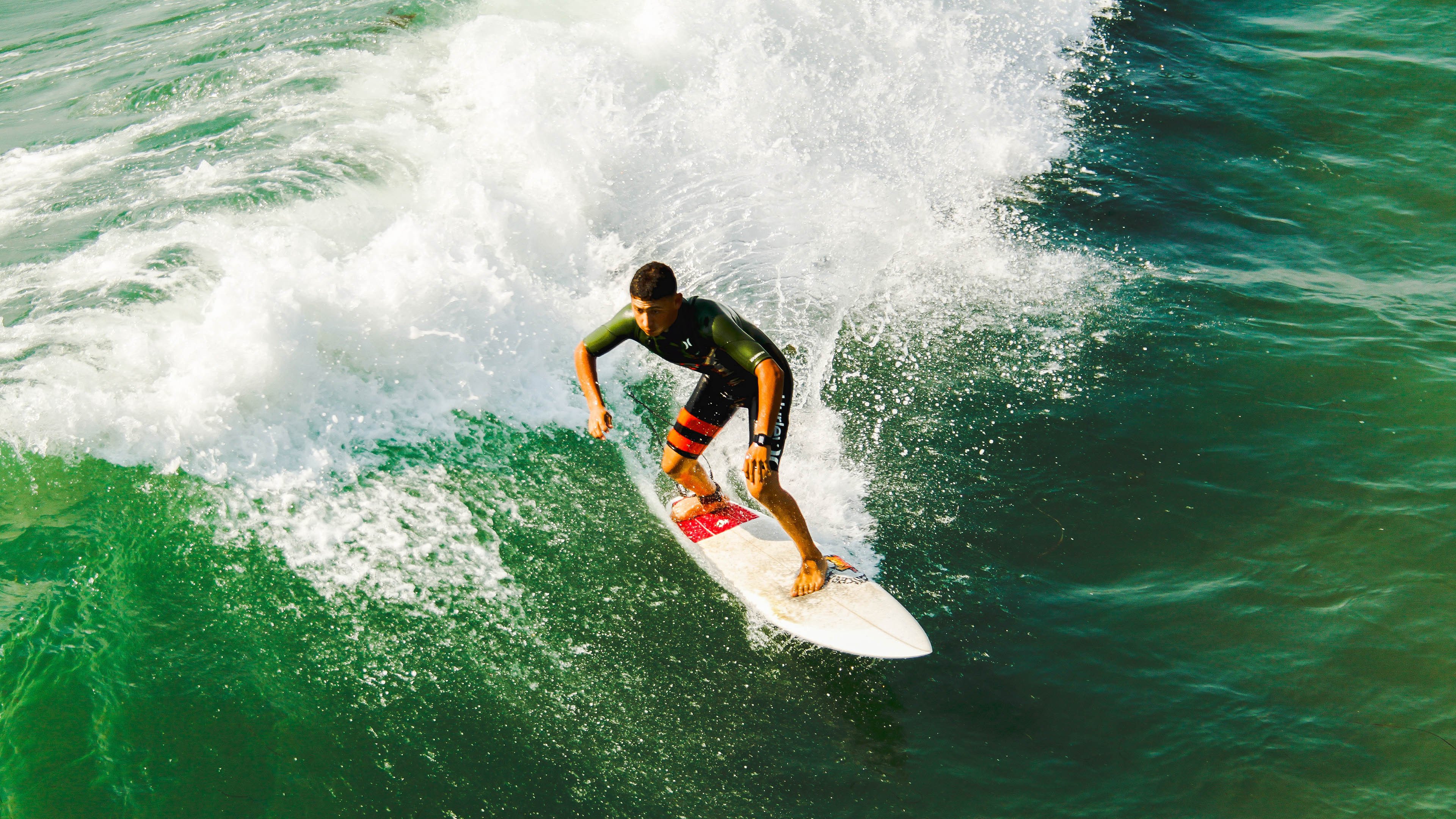开云官网-孤胆英雄，当苏格兰血脉点燃曼城之夜，孙兴慜用肩膀扛起一支球队的灵魂